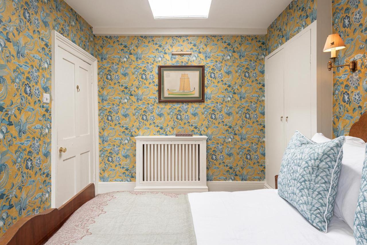 Central Apartment With Private Parking バース エクステリア 写真