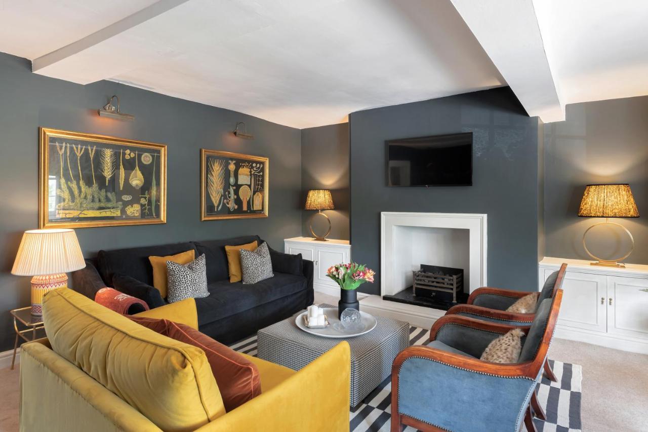 Central Apartment With Private Parking バース エクステリア 写真